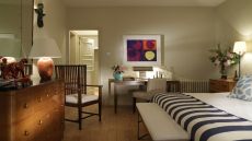 bedroom with seating