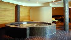 spa jacuzzi