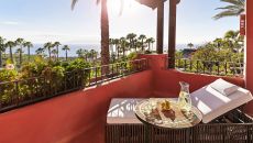 the retreat one bedroom suite ocean view