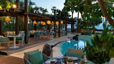 poolside dining