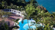  Outdoor  Pool  La  Suite 2019.