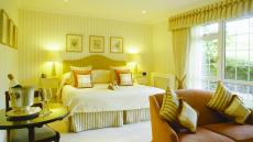 yellow stripe bedroom