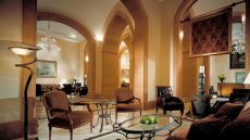 two level deluxe suite