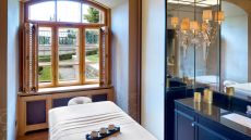  A V A  Spa  Treatment  Room  Four  Seasons  Prague.