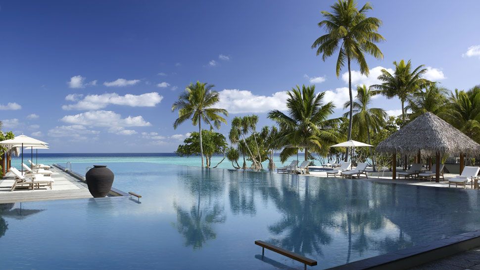 Four Seasons Resort Maldives at Landaa Giraavaru, Landaa Giraavaru, Baa ...