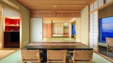 Suite Japanese Suite