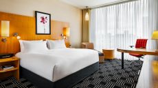 Luxury Room Sofitel Montreal Golden Mile