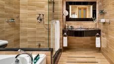 Bathroom Sofitel Montreal Golden Mile