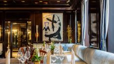  Excelsior  Hotel  Ernst    Hanse  Stube    Hauptraum  neue  Polster 