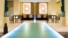  Excelsior  Hotel  Ernst   taku