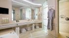 Deluxe Suite Bathroom