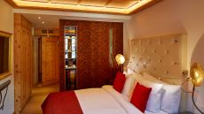 Single Room Classic bedroom