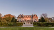 See more information about Domaine Les Crayeres Domaine Les Crayeres 4 @Jean Baptiste Delerue Chateau Les Crayeres