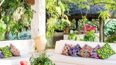 outdoor space with flowers