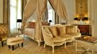 golden bedroom