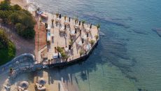 the Yali Waterfront Restaurant for a light lunch at Cape Sounio