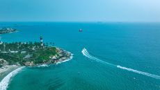 Parasailing experience in Kovalam