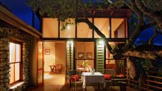 Deck Garden Lodge One Bedroom Classic Suite