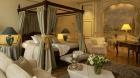 See more information about Le Dixseptieme grand bedroom
