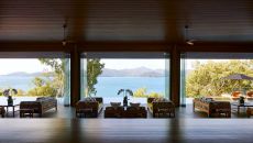 qualia Long Pavilion lounge qualia Great Barrier Reef