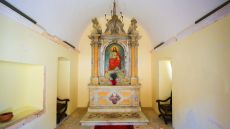 Guestroom private balcony detail