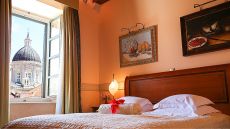 Bedroom with city view