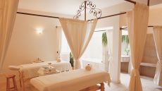 Outdoor pool lounging