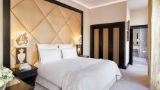Chambre Deluxe 2 at Hotel Barriere Le Fouquet s Paris