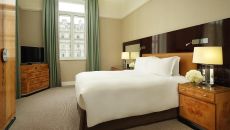 8 Prestige Suite Bedroom Copyat Sofitel St James London