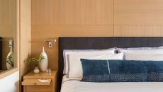 Malibu Beach Inn3 Room101 Detail 0021 Malibu Beach Inn