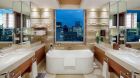 Deluxe Suite Bathroom