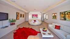 seaview suite bathroom chandeliers oval bathtub