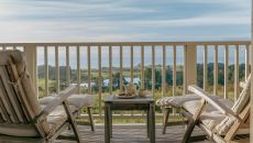 Grand Ridge Junior Suite Balcony