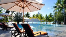 beach ocean mountain view