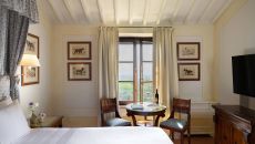 005736 deluxe double room DR 37 2 at Castello Banfi Il Borgo