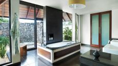  Bathroom  Four  Seasons  Mauritius  Anahita.