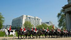 Inter Continental London Park Lane Wellington Arch and Horses2 IC London Park Lane
