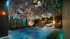 Suite with wooden beams