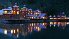 See more information about Puyuhuapi Lodge & Spa Outside hot spring pool