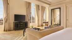 Duplex Eiffel View Suite