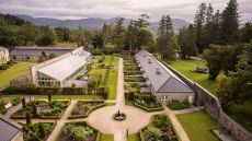 Exterior Courtyard Gardens Spa