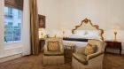 Signature Terrace King