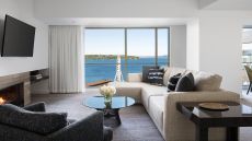  Deluxe  Elliott  Bay  Suite  Four  Seasons  Seattle.