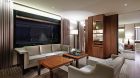 Corner Suite