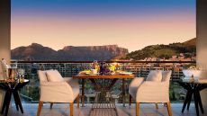 Table Mountain Suite  Balcony Dining