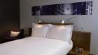Classic Queen copy Hotel Le Germany Calgary.