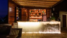 bar da pscina at M Gallery Santa Teresa Hotel