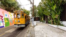 Bonde Fachada FCO3953 Editar at M Gallery Santa Teresa Hotel