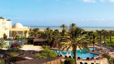 exterior pool sea view