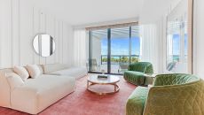 Fabulous King 01 W South Beach